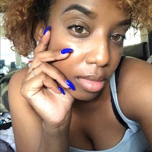 Meet your Posher, Cortney